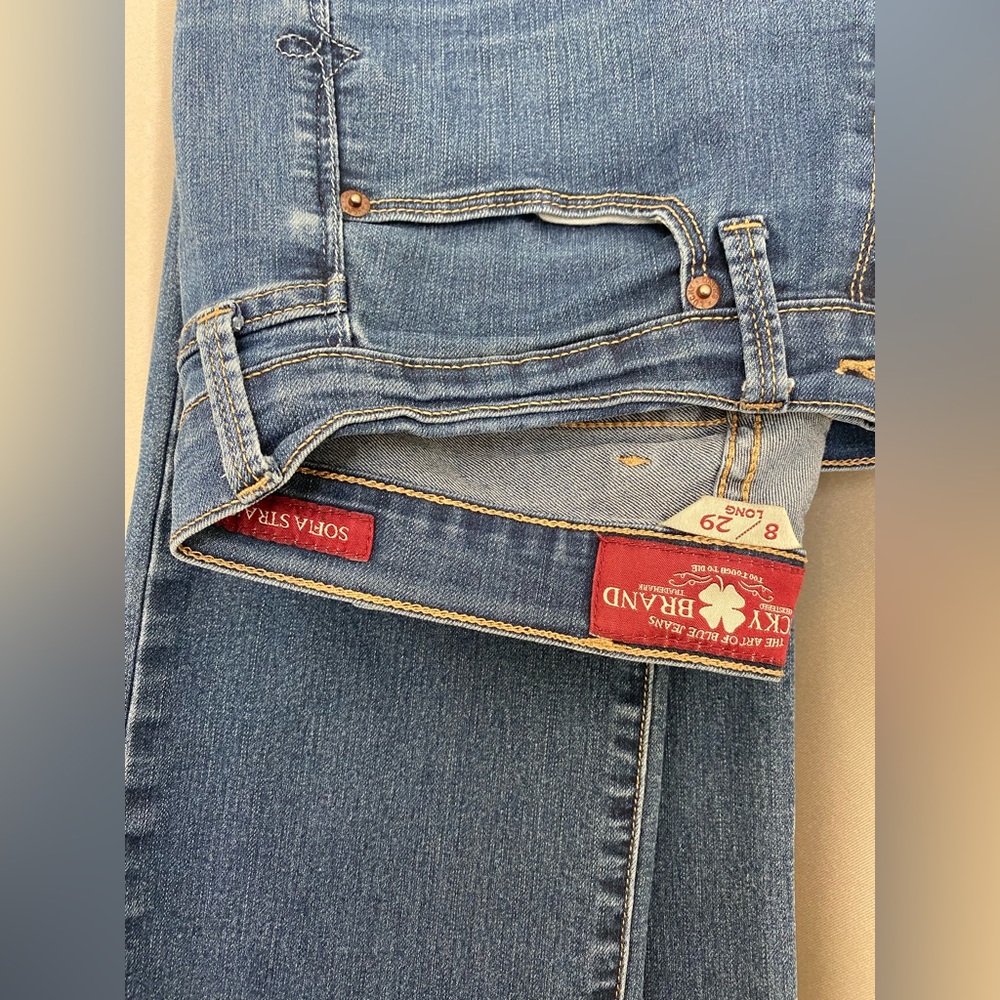 Vintage Lucky Brand Jeans- Perfect condition, no signs of wear 8/29 Long - Picture 3 of 6